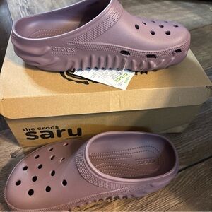 The Crocs Saru By Salehe Bembury X Thesaruclog Mochi M8/W10